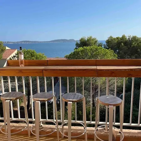 Vue Mer, 2 Min A Pied De La Mer Apartment Hyeres